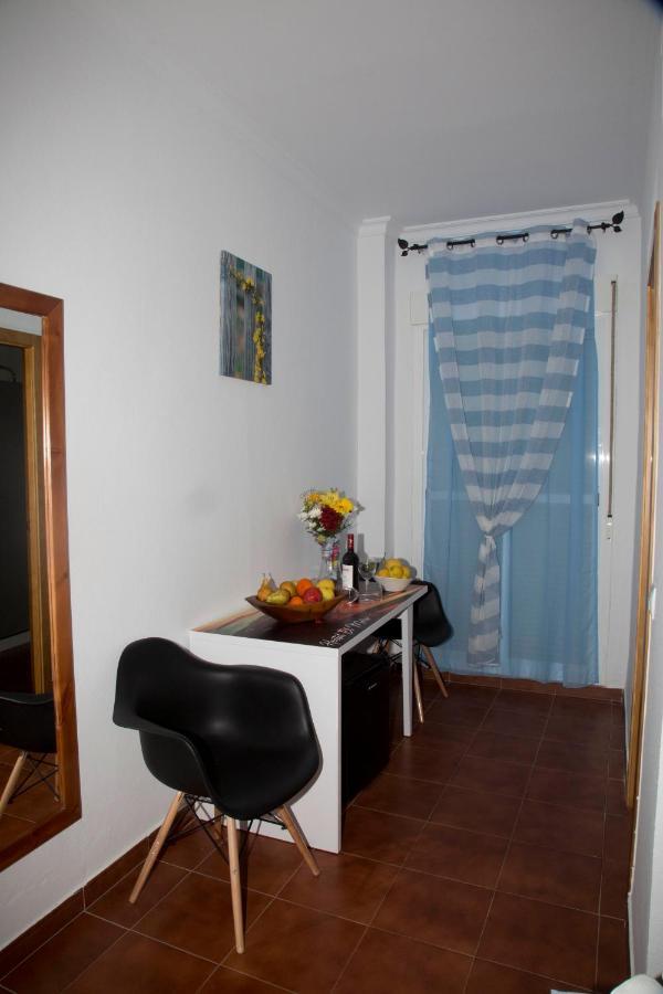 Hostal Cafeteria El Mero Zahora Bagian luar foto