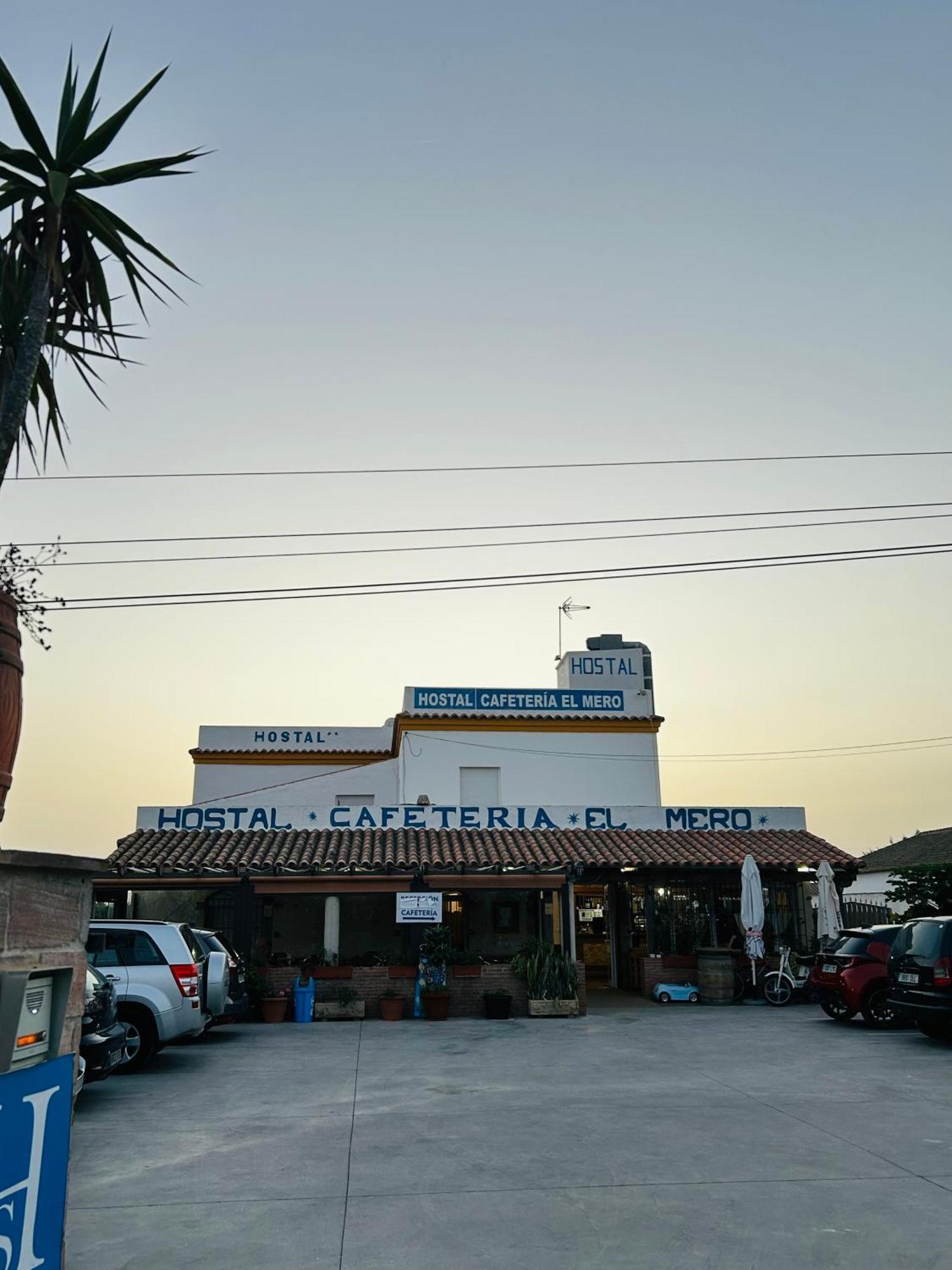 Hostal Cafeteria El Mero Zahora Bagian luar foto
